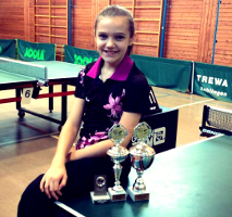 Angela Koch gewinnt zweimal Gold bei U18 Kreismeisterschaften