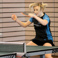Charlotte Carey gewinnt bei ihrem Regionalliga-Debüt beide Einzel